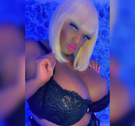 Photo nue de fuite OnlyFans de Londynn Vega