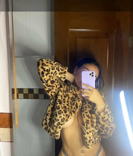 Photo nue de fuite OnlyFans de Gene Marquinez