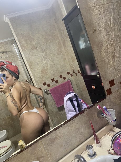 Photo nue de fuite OnlyFans de Rebecayael