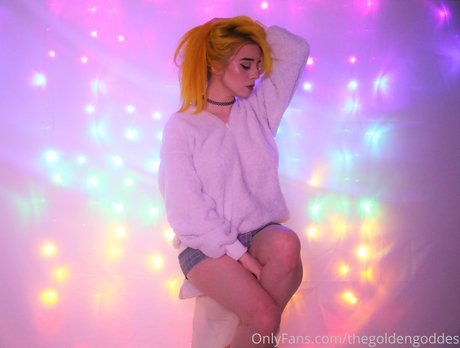 Photo nue de fuite OnlyFans de Goldengoddessxxx