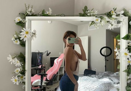 Photo nue de fuite OnlyFans de Isa Marin