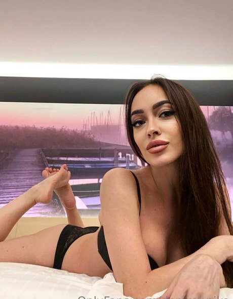 Photo nue de fuite OnlyFans de Dommynika
