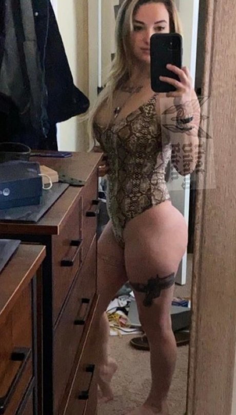 Photo nue de fuite OnlyFans de Freyja Lothbrok