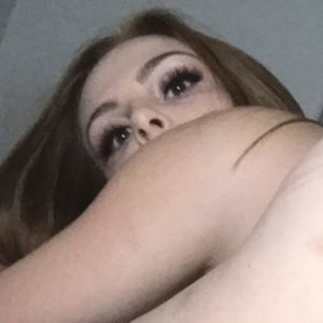 Photo nue de fuite OnlyFans de Crazyforfeet