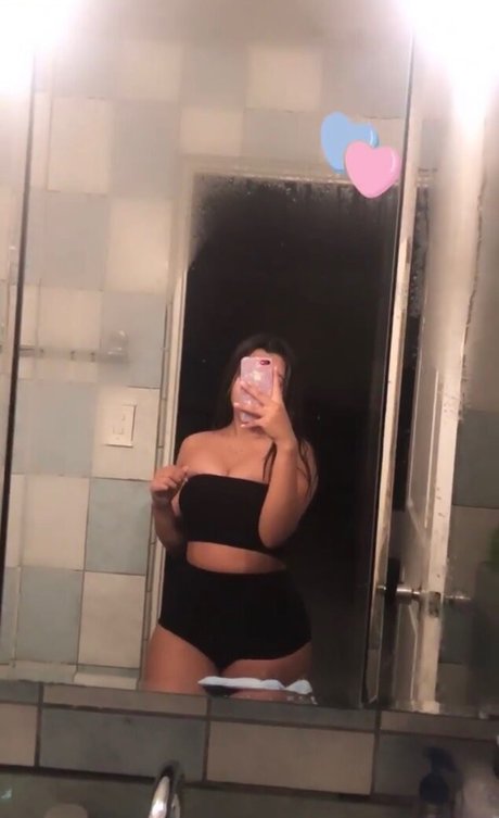 Photo nue de fuite OnlyFans de Hediorher