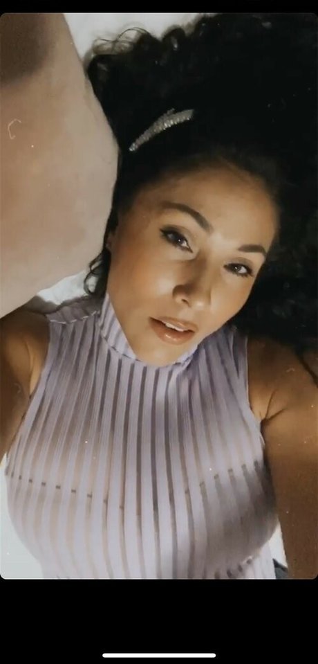 Angelica Curves