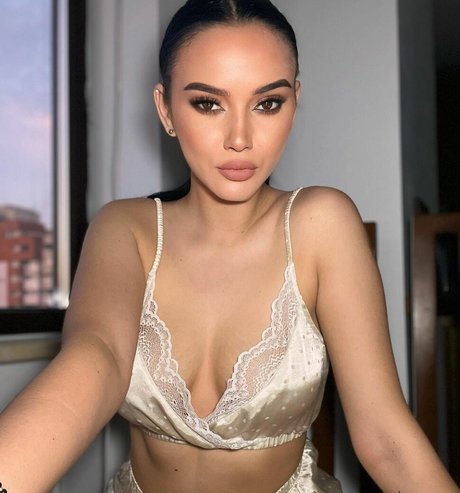 Alina03m
