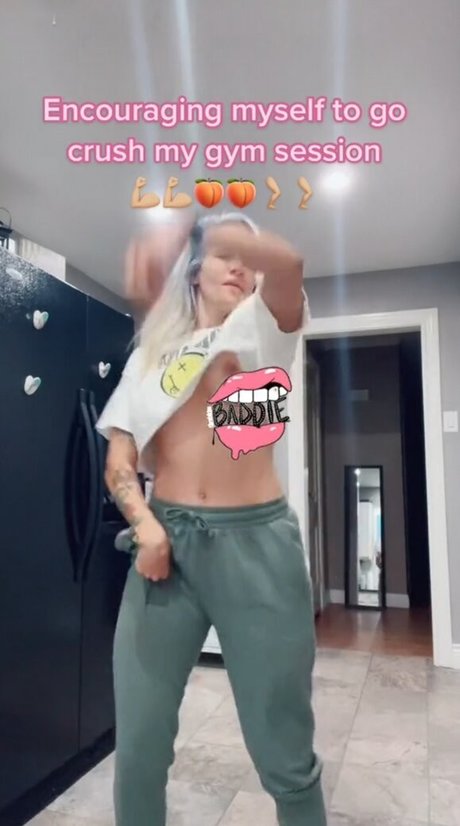 Photo nue de fuite OnlyFans de Barbiewants2hype