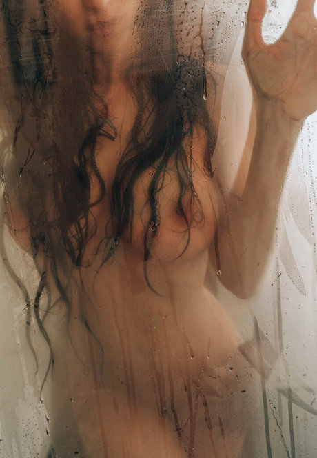 Photo nue de fuite OnlyFans de Erika Atomika