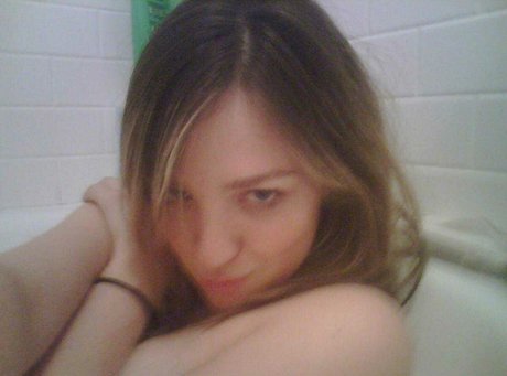 Photo nue de fuite OnlyFans de Abby Elliott