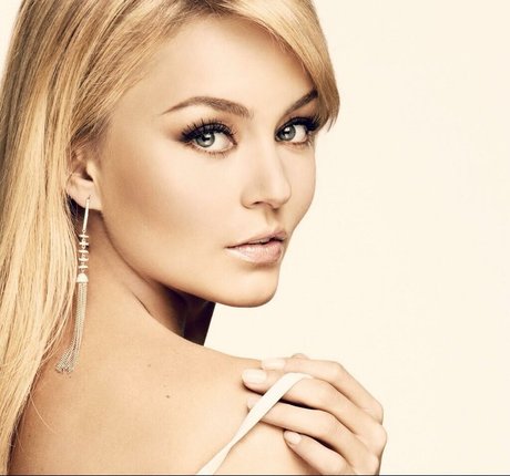 Angelique Boyer