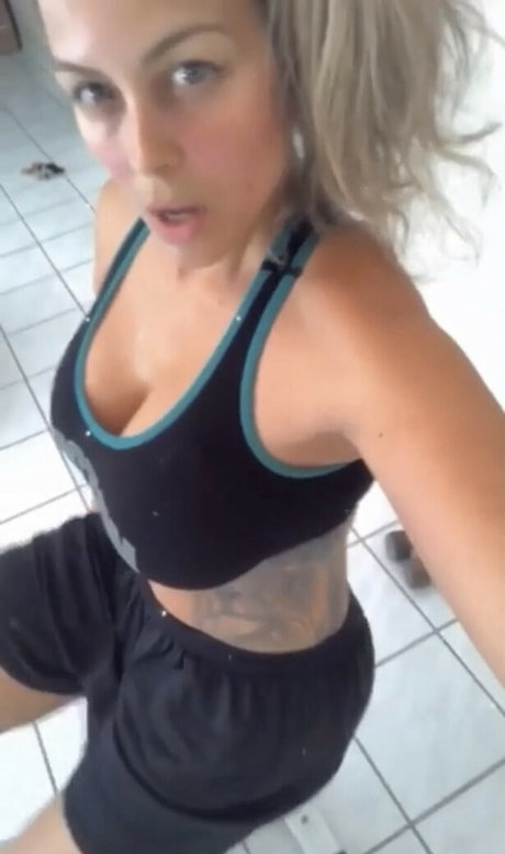 Photo nue de fuite OnlyFans de Gloria Velez