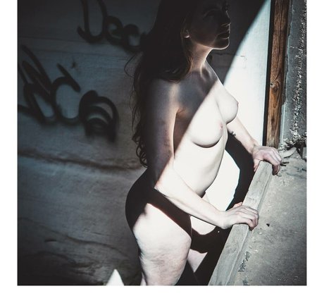 Photo nue de fuite OnlyFans de Danielle Holzman