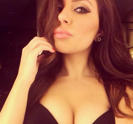 Uldouz Wallace