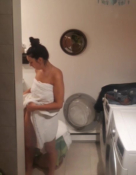 Photo nue de fuite OnlyFans de Girlfriends
