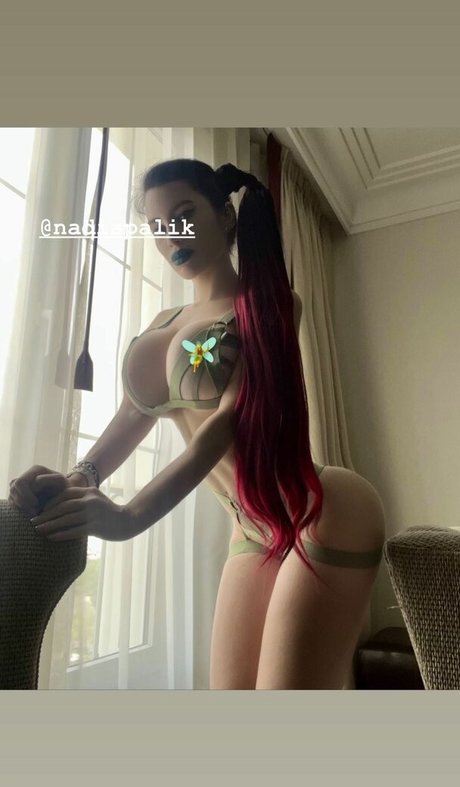 Photo nue de fuite OnlyFans de Nadia Palik