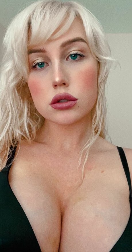 Photo nue de fuite OnlyFans de Erin Anderson