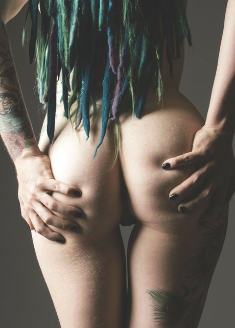Photo nue de fuite OnlyFans de Babyblubunny