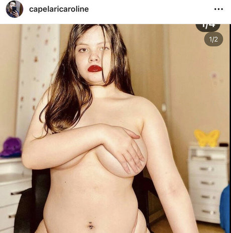 Photo nue de fuite OnlyFans de Caroline Capelarii