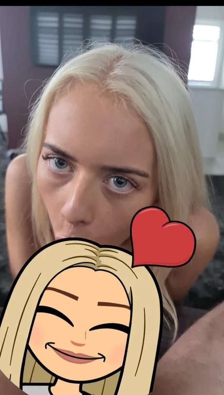 Photo nue de fuite OnlyFans de Jasmine Douds