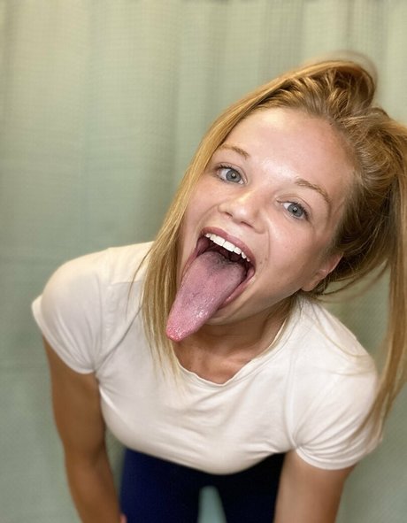 Photo nue de fuite OnlyFans de Katelynlongtongue