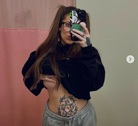 Photo nue de fuite OnlyFans de Slimeydi