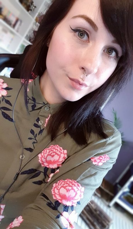 Photo nue de fuite OnlyFans de Romisu