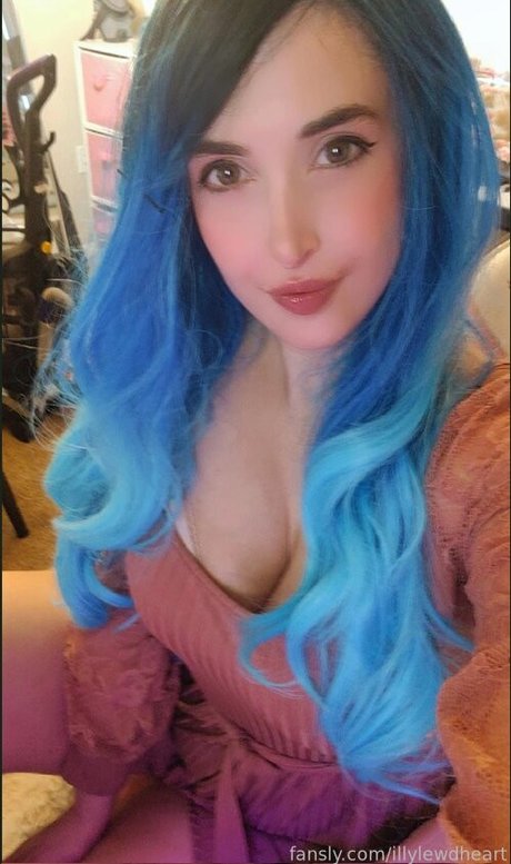 Photo nue de fuite OnlyFans de Ilysuiteheart