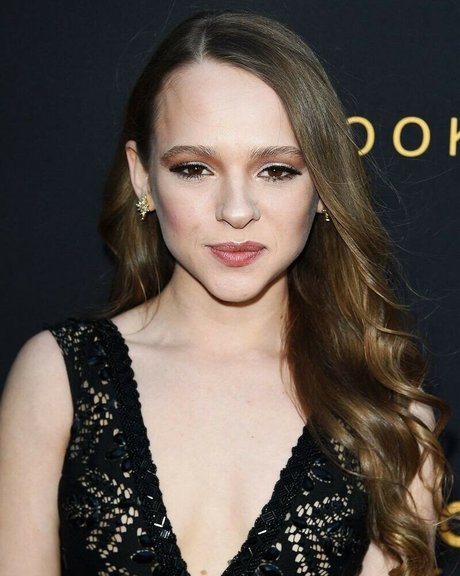 Shira Haas