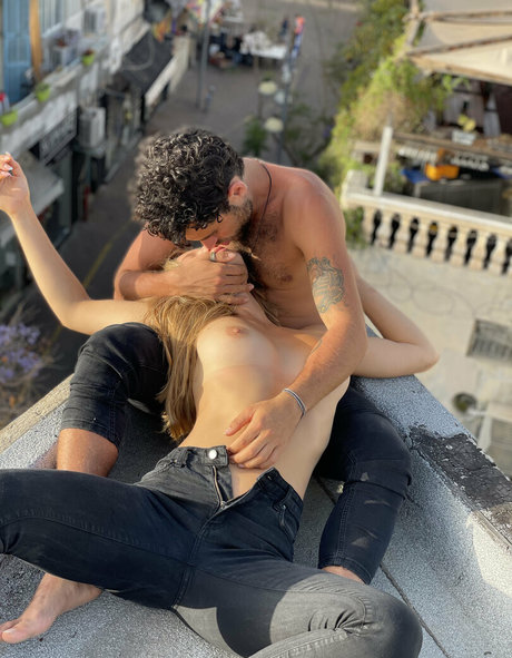 Photo nue de fuite OnlyFans de Sheerle Dove
