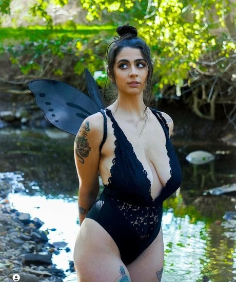 Photo nue de fuite OnlyFans de Danarhakos
