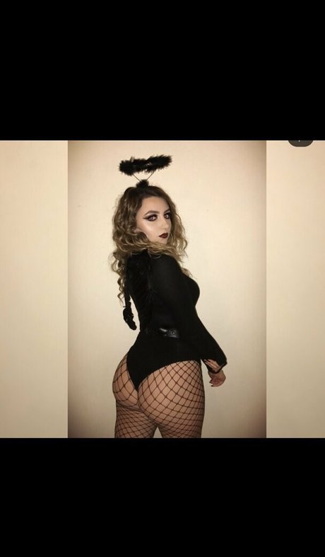 Photo nue de fuite OnlyFans de Mollyos1