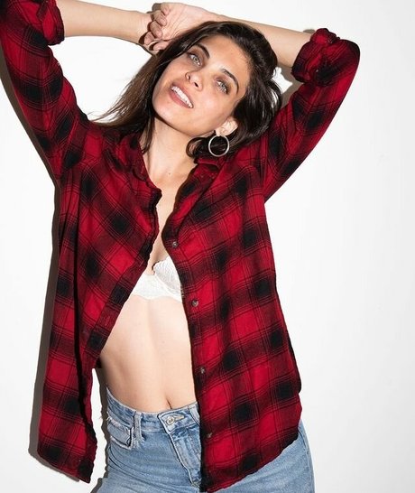 Photo nue de fuite OnlyFans de Meyran Menkes