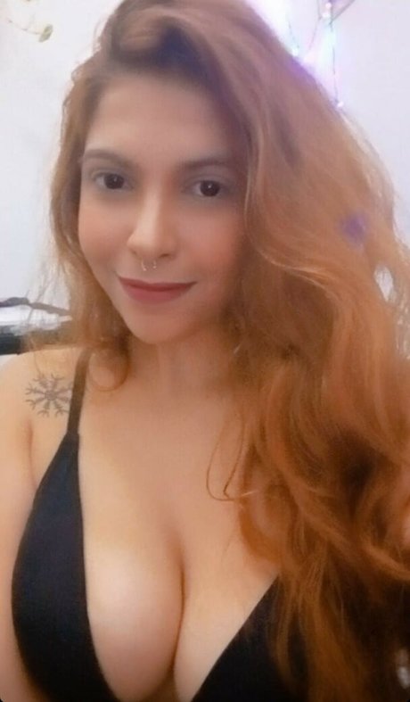 Photo nue de fuite OnlyFans de Bolinhoselvagem