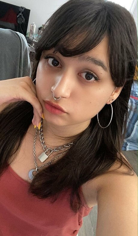 Photo nue de fuite OnlyFans de Mutantdoll