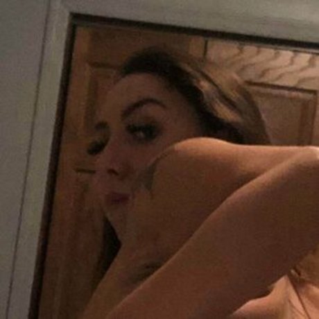 Photo nue de fuite OnlyFans de Kayla Salinas
