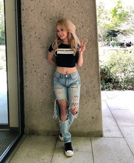 Reina Scully