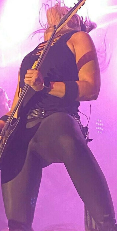 Womenmetal