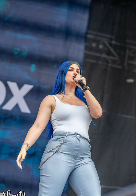 Womenmetal