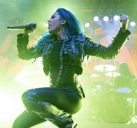 Womenmetal