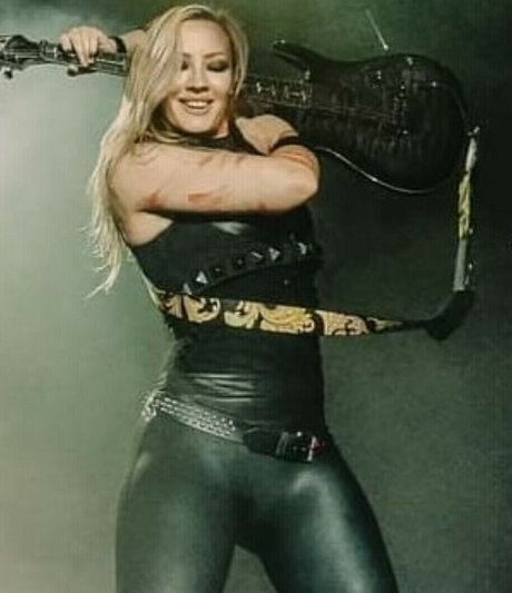 Womenmetal