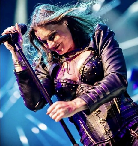 Womenmetal