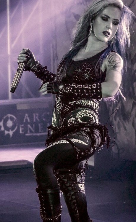 Womenmetal