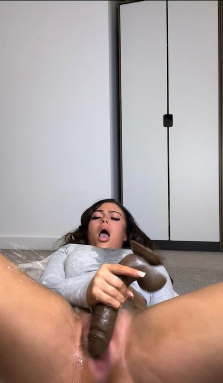 Photo nue de fuite OnlyFans de Hollydollyy