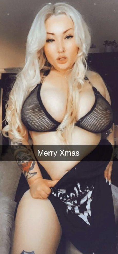 Cherryb0mbxo