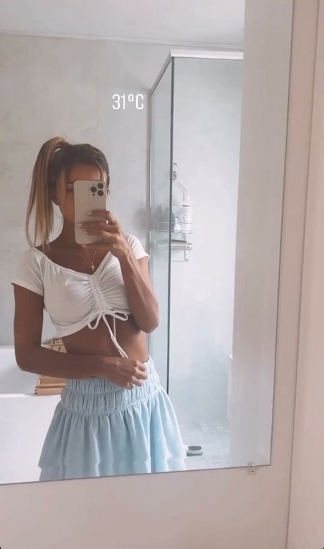 Photo nue de fuite OnlyFans de Franceska Fournier
