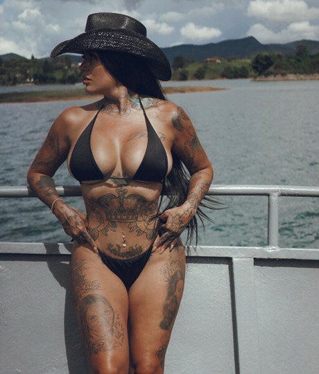 Photo nue de fuite OnlyFans de Tatu Baby