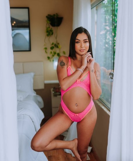 Photo nue de fuite OnlyFans de Naty Carolinne