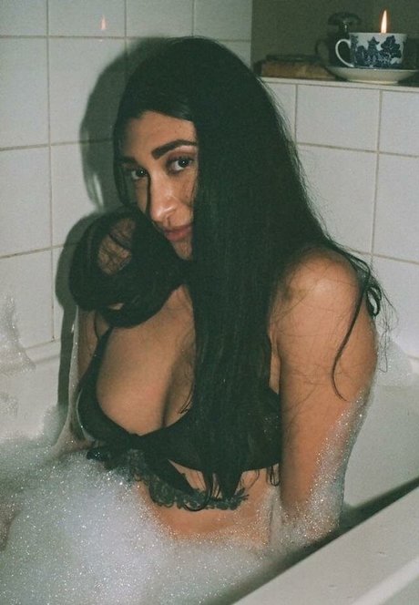 Photo nue de fuite OnlyFans de The13thgrave