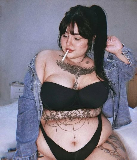 Photo nue de fuite OnlyFans de Suzanepb